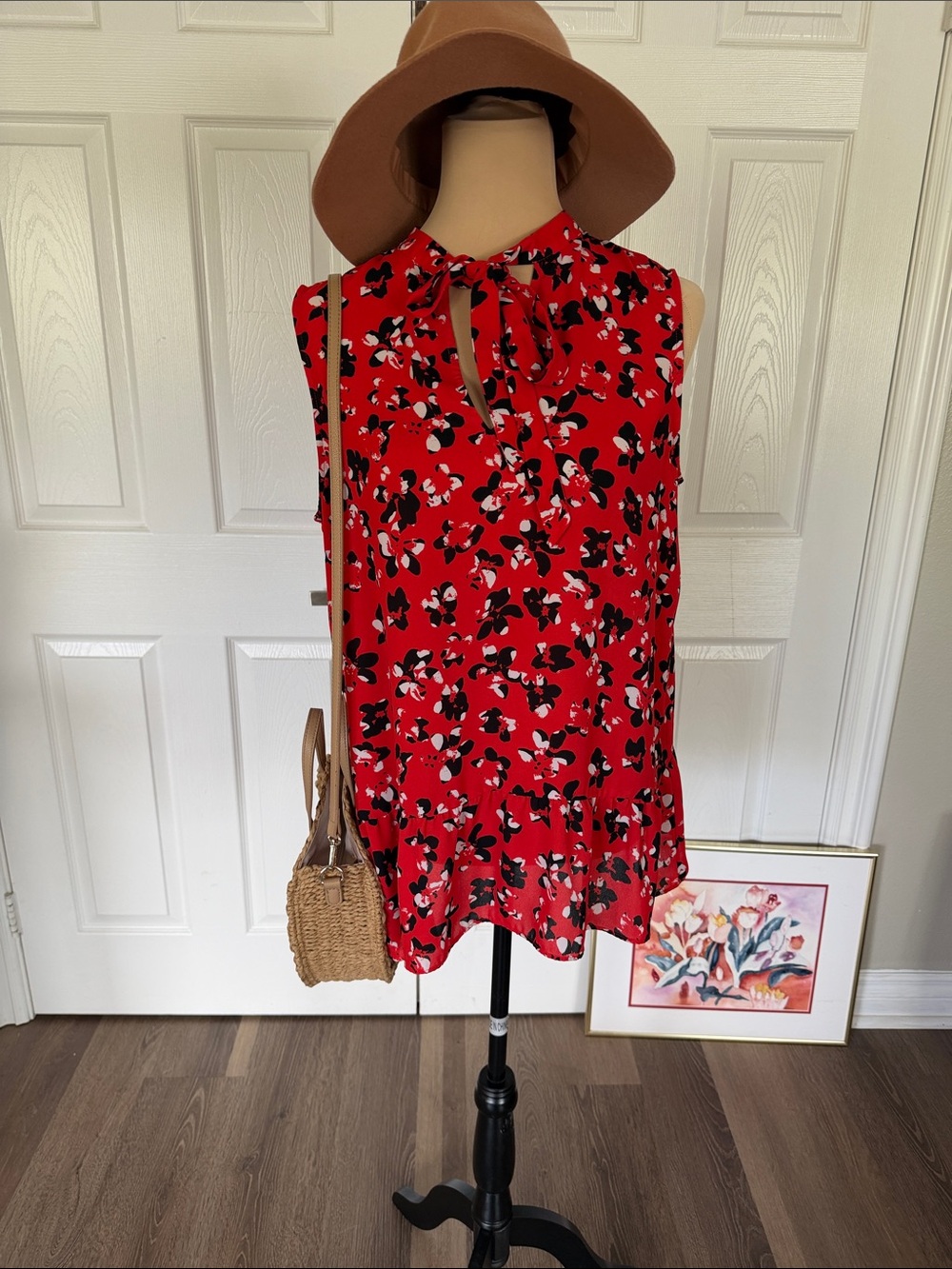 Banana Republic Red Floral Tie-Neck Sleeveless Blouse